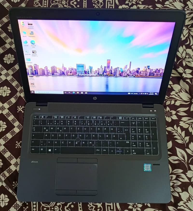 HP Z Book Core i7 6thGEN 2GB Radeon Graphics 4K LED 16GB RAM 256GB-SSD 0