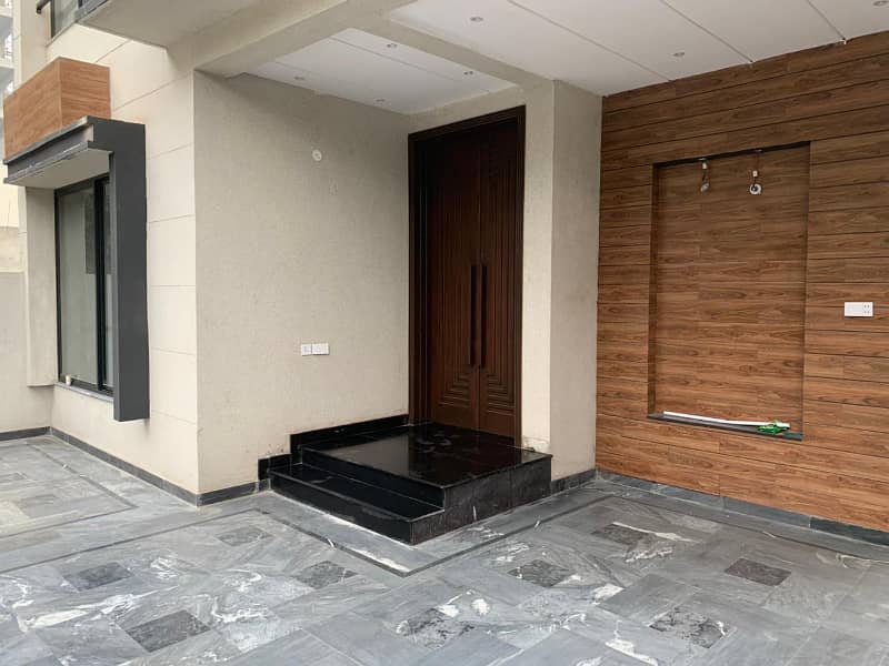 10 Marla Brand New Luxury House Available For Rent In Fazaia Housing Scheme Phase-1 Block J 11