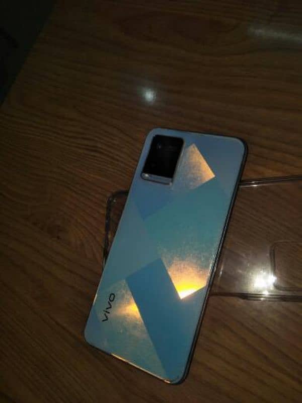 Vivo Y21A 6