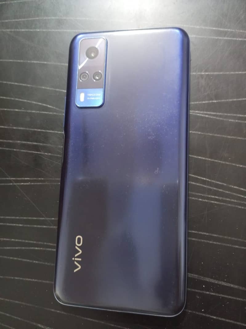 Vivo  Y51s 4