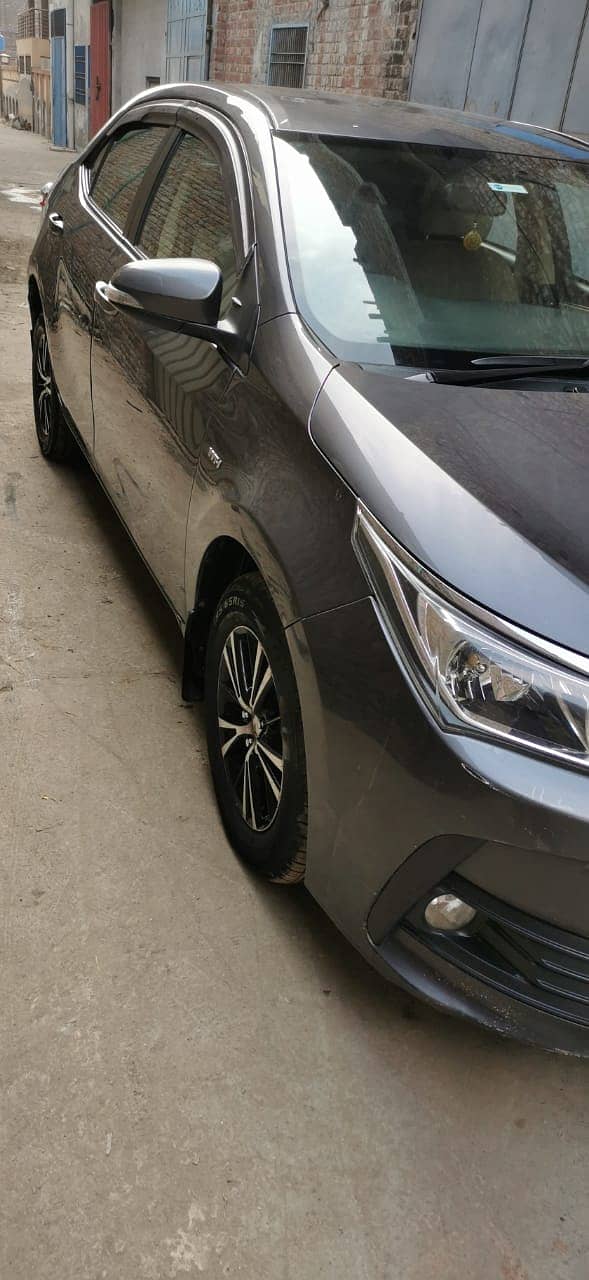 Toyota Corolla GLI 2018 Manual 1