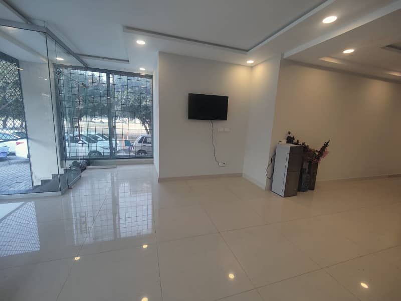 8 Marla Ground Floor Commercial Hall Available For Rent In Bahria Town Lahore 6