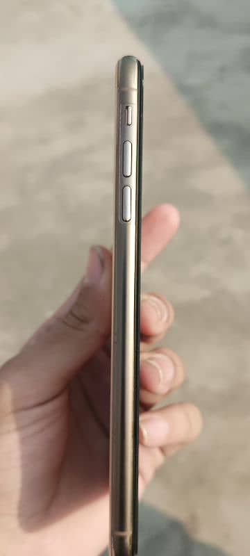 iphone xs max non pta factory unlock 256gb gold 4