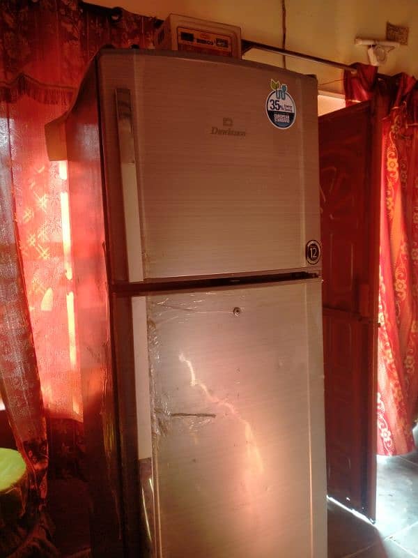 Dawlance Refrigerator for Sale - Excellent Condition 6