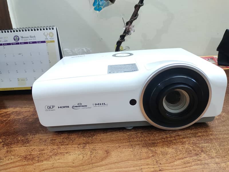 Vivitek DX831 Projector XGA Conference Room Projector 3