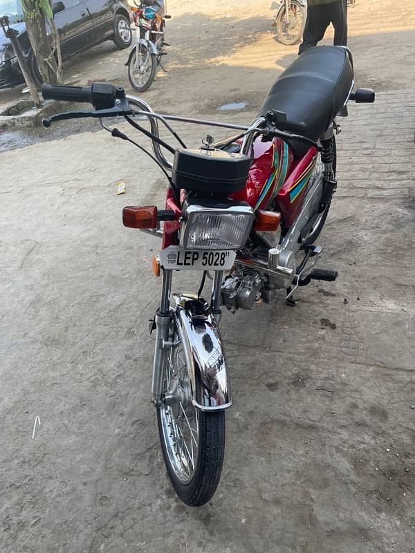 Suzuki spindle 110   2011 Modal  only whatsapp 03054004679 0