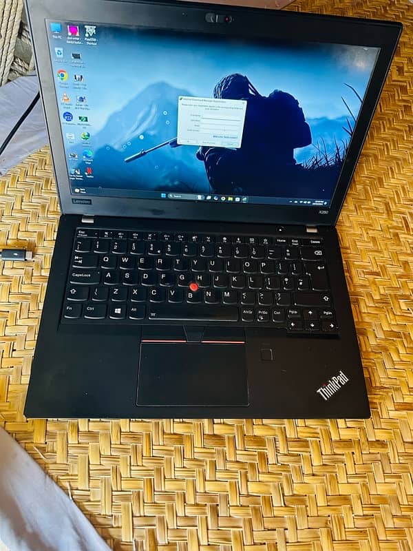 lenovo touchscreen x280 i7 8th gen 16gb ram 13