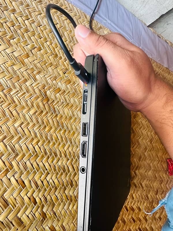 lenovo touchscreen x280 i7 8th gen 16gb ram 19