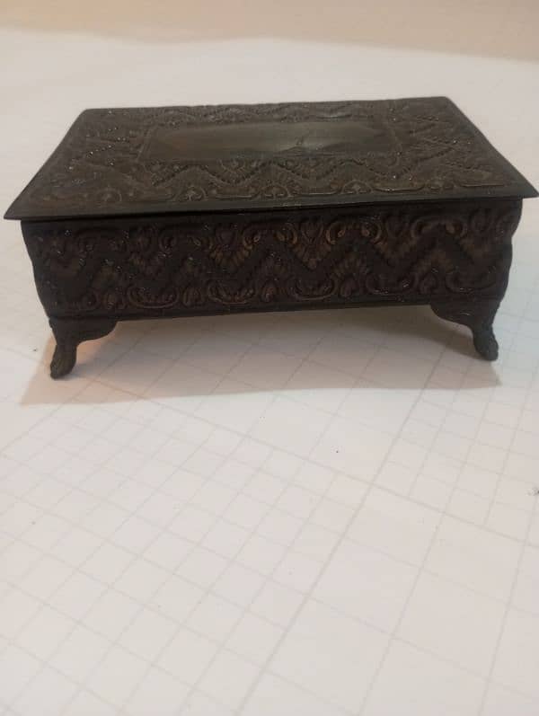 beautiful brass anteek jewelry box 2