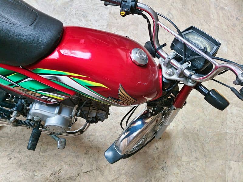 HONDA CD 70 10