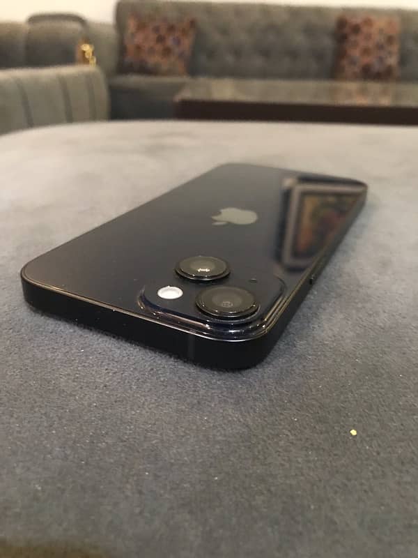 MINT CONDITION IPHONE 14 (factory unlocked) 2 months e-sim time 0