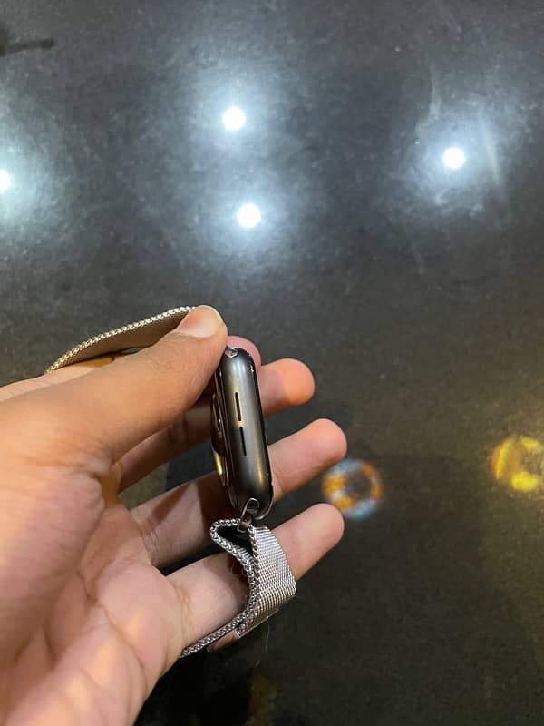 Apple Watch series 5 1