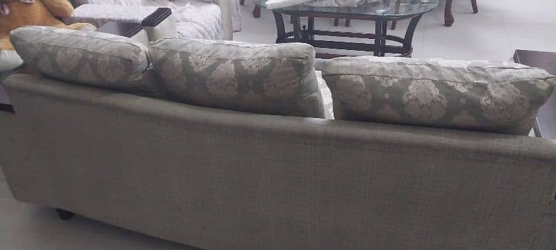 3 and 1 seater sofa for sale 3