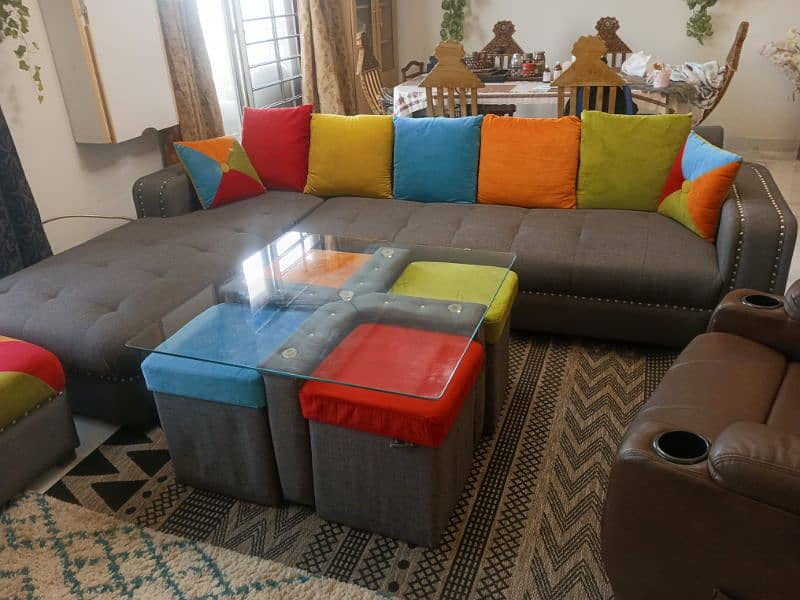 L- shaped sofa with customized table available for urgent sale 6