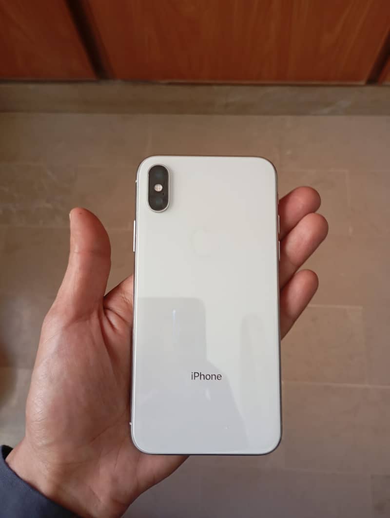 Apple iPhone X 1