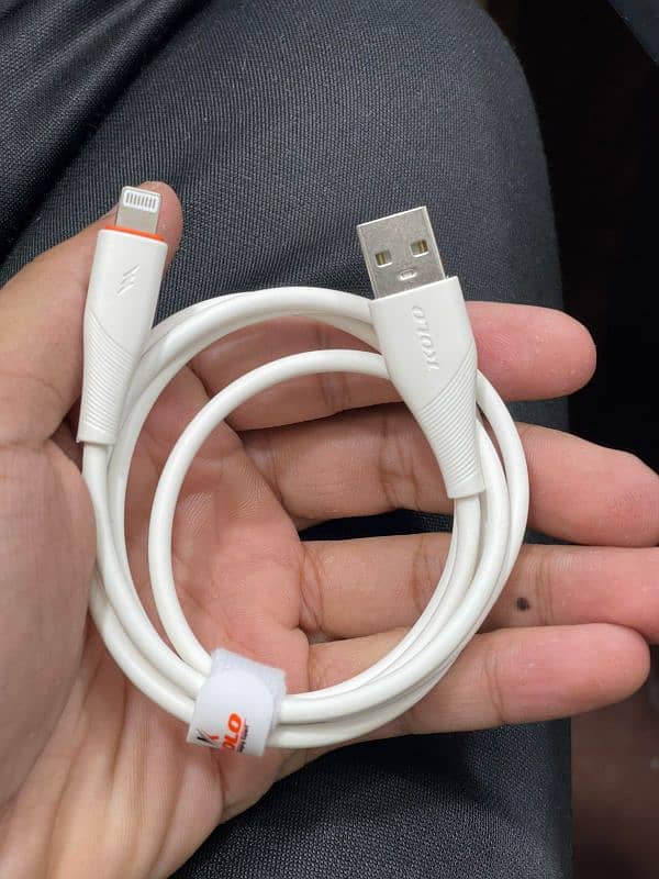 KOLO branded fast charging cable 1