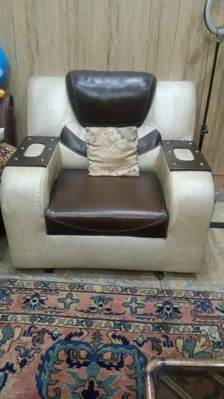 3 Seater For sale 0