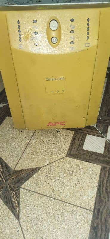 APC UPS Smart 1.4 KVA Heavy Duty 0