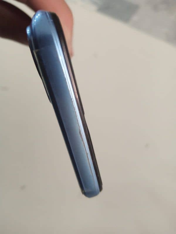 in good condition 10by10 all ok model Infinix hot 20 i 4