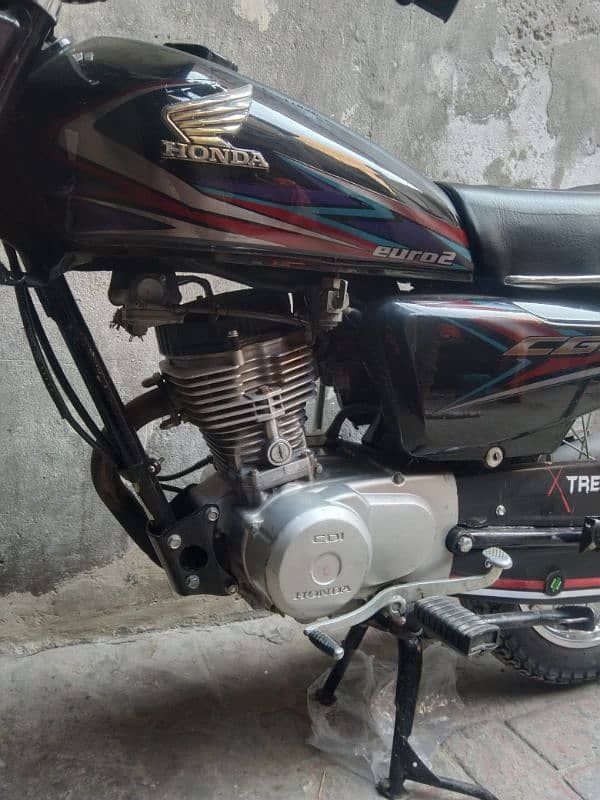 Honda 125 All ok 10 by 10 mob num 03106247910 4