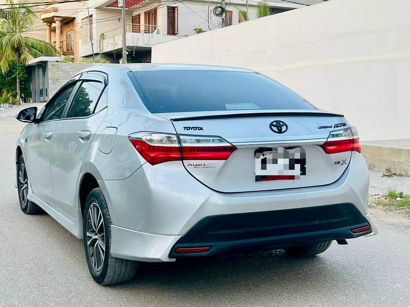 Toyota Corolla Altis 2018 3