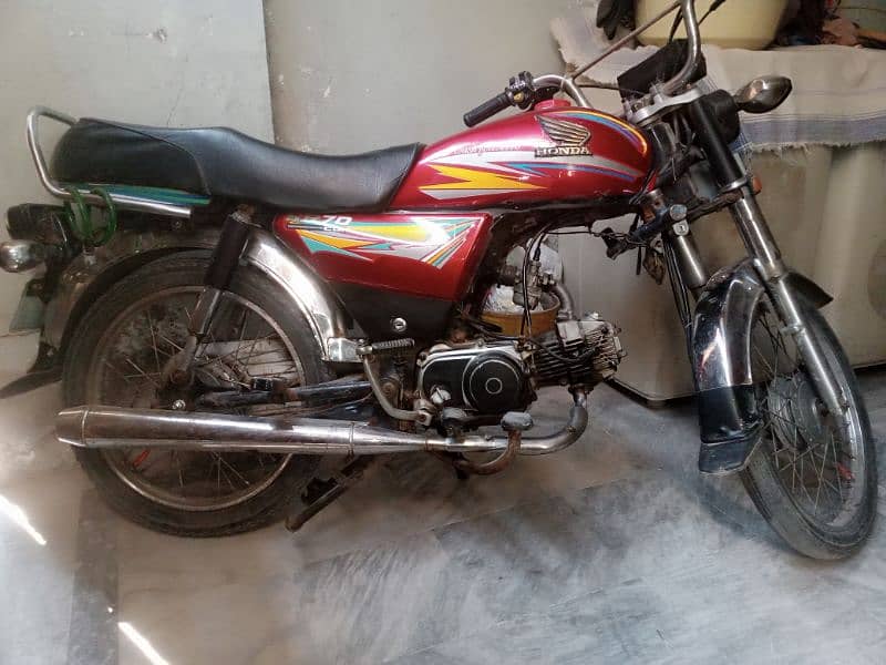 United 70cc Model 17 6