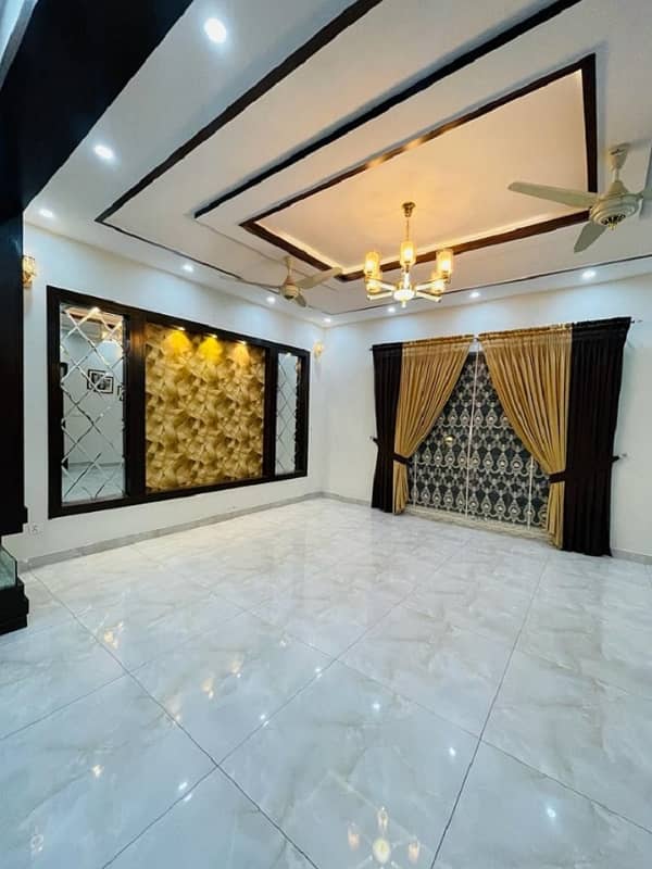 10 Marla Lower Portion Available For Rent In Gulbahar Block Bahria Town Lahore 13