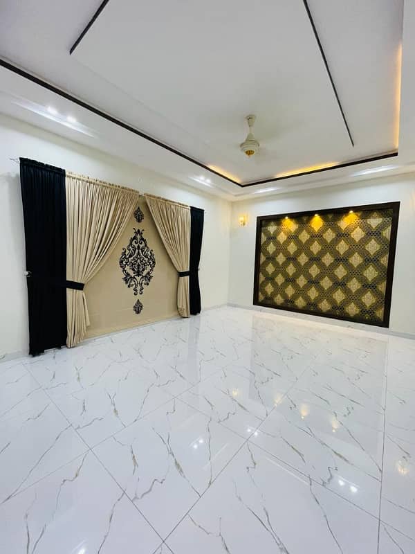 10 Marla Lower Portion Available For Rent In Gulbahar Block Bahria Town Lahore 18