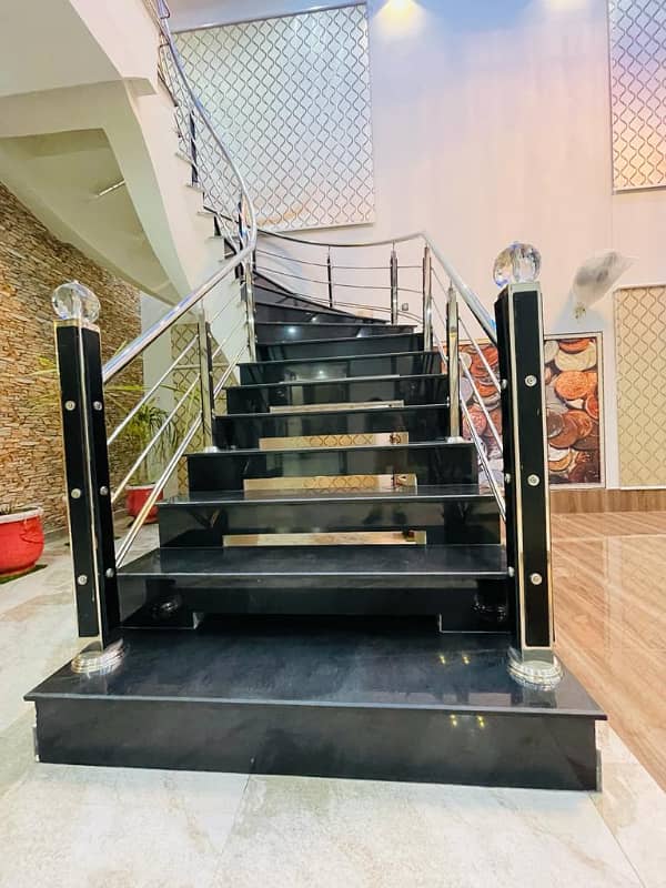 10 Marla Lower Portion Available For Rent In Gulbahar Block Bahria Town Lahore 22