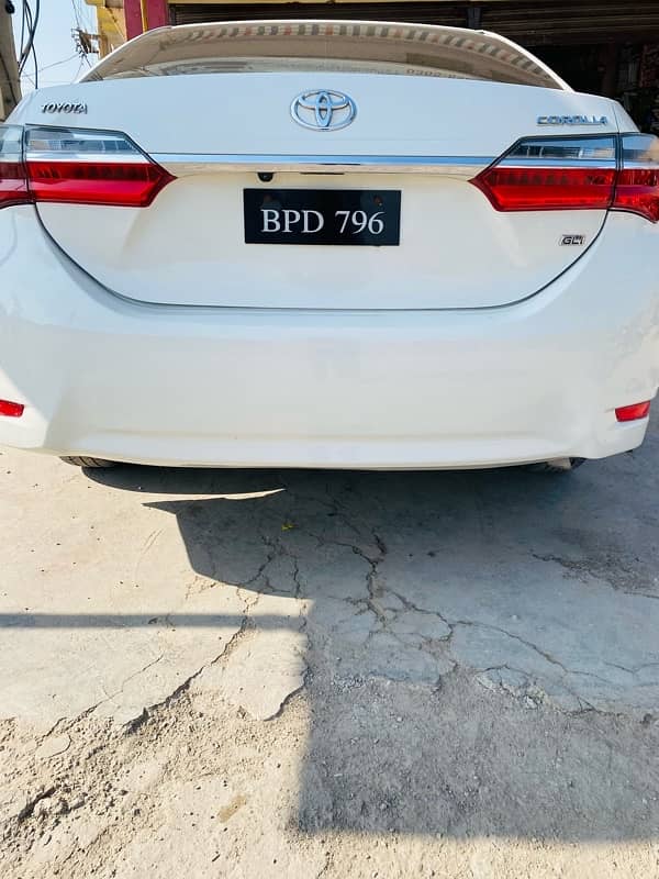 Toyota Corolla GLI 2018 and registration 2019 11