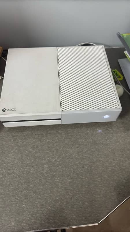 XBOX ONE 500 Gb SE WHITE 2