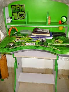 STUDY TABLE FOR KIDS