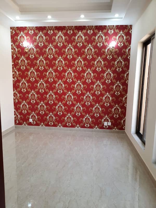 Best Location 5 Marla House For Sale In  Dream Gardens  Lahore 10