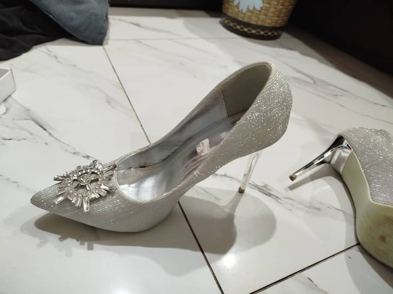 Branded Bridal heels/ Fancy heels/ Party shoes/ Stylo Shoes 1