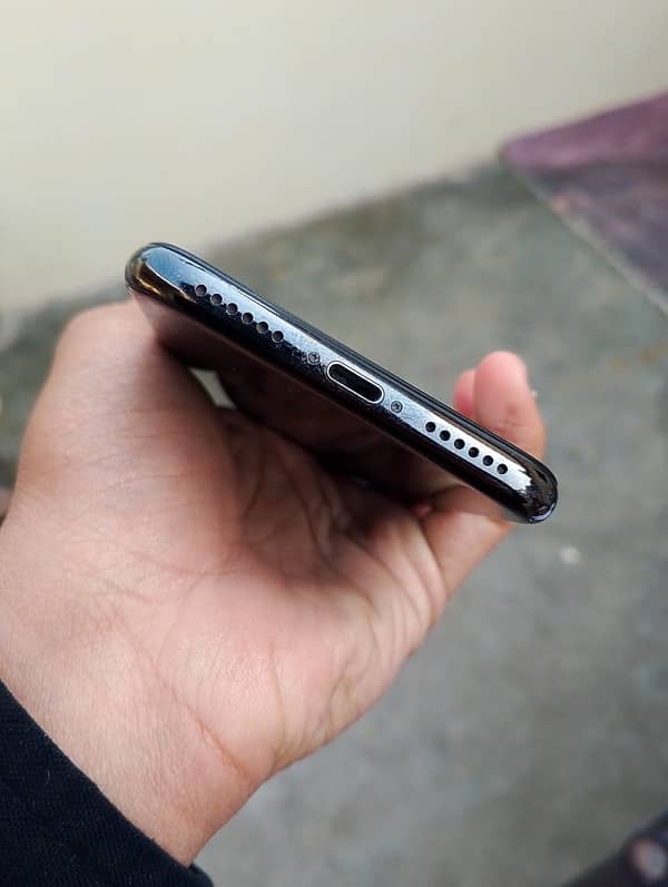 iPhone x 64 gb for urgent sale 1