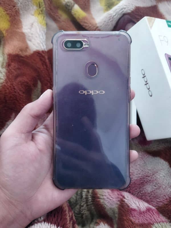 Oppo f9 4/64gb with box official 1