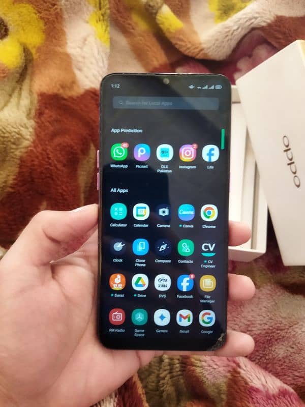 Oppo f9 4/64gb with box official 2