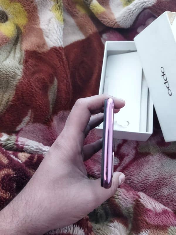 Oppo f9 4/64gb with box official 9