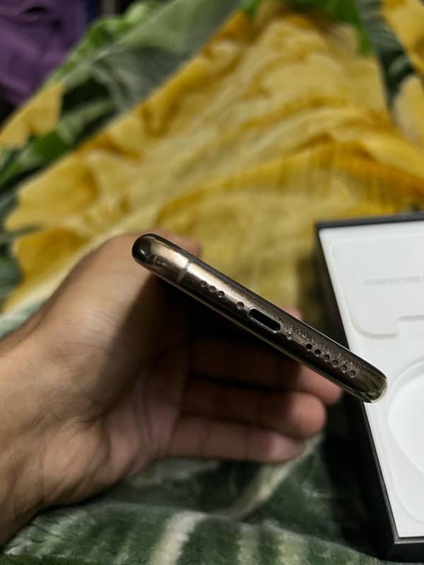 Iphone 11pro 64gb PTA approved for sale 4