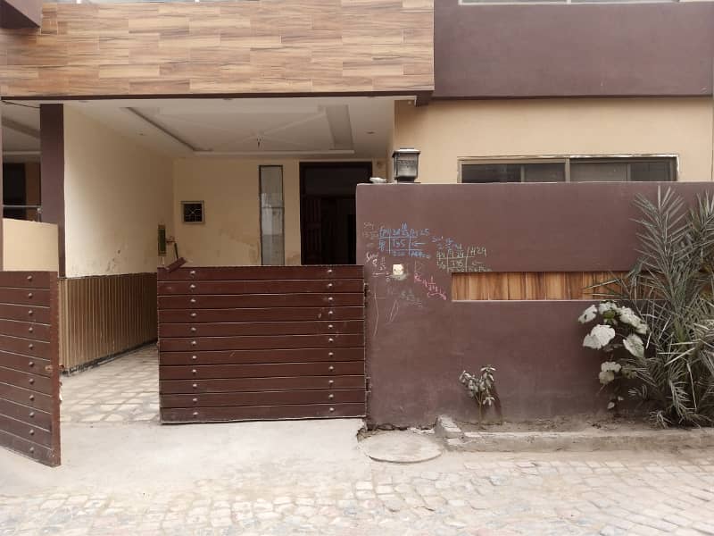 HOUSE FOR SALE DOUBLE STOREY 19