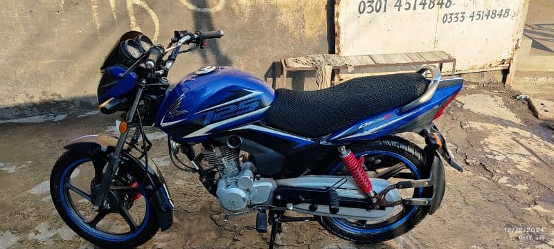 Cb125f 2021 model 1st owner up for sale 0