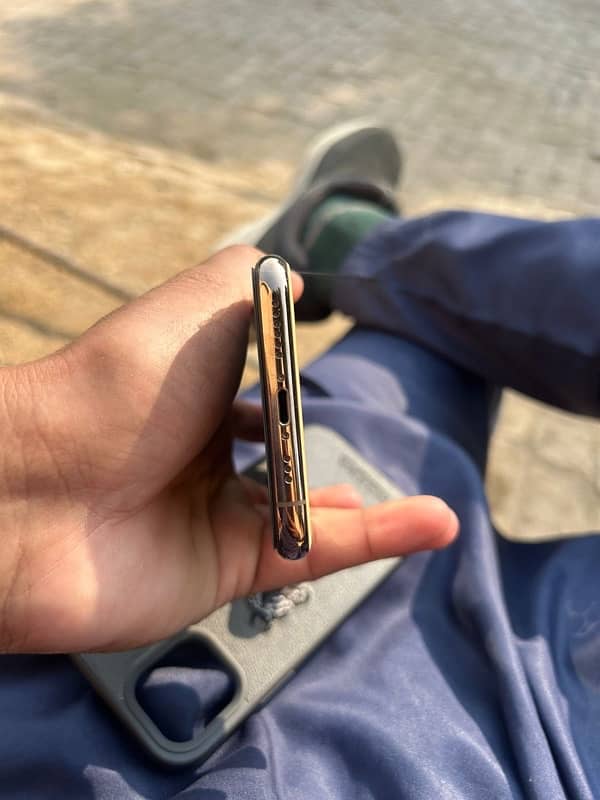 iphone 11 pro jv 2