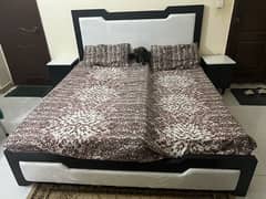 Queen size Bed