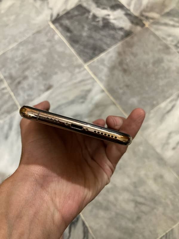 IPHONE XS MAX 256GB PTA 6