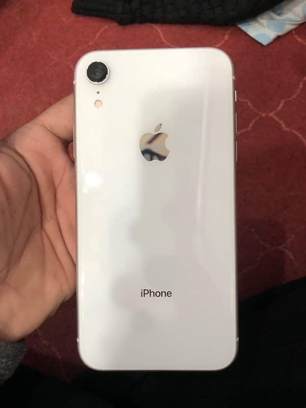 IPHONE XR NON PTA FACTORY UNLOCK 0