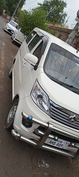 Changan karwan white colour 3