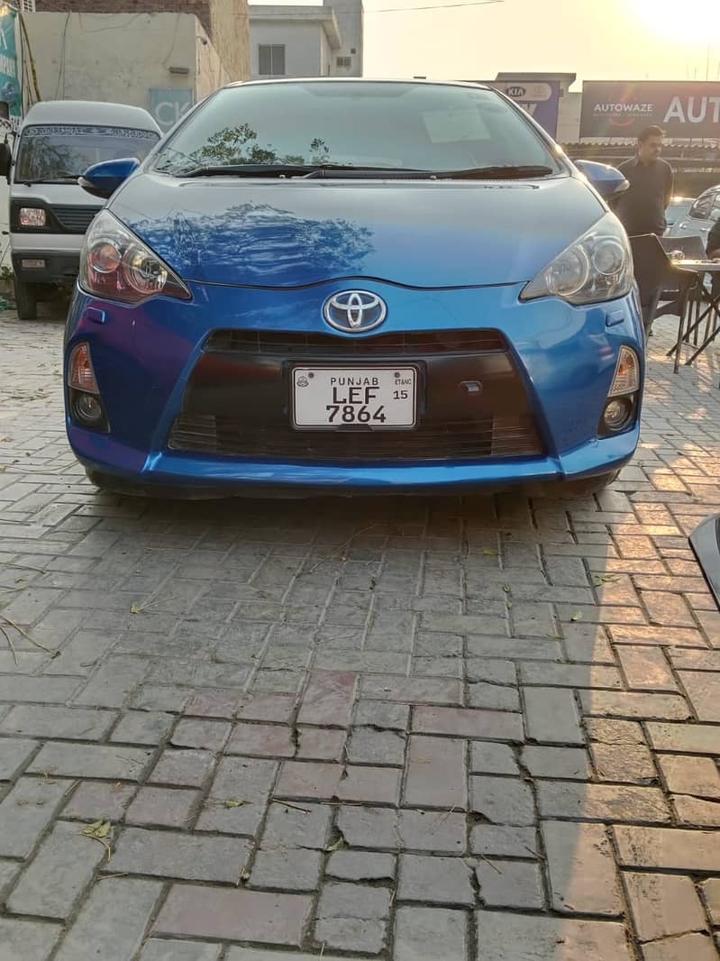 Toyota Aqua 2013 4