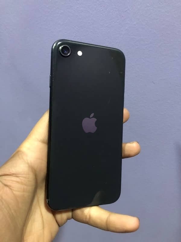 iphone se 2020 64gb pta approved no fault urgently sale 0