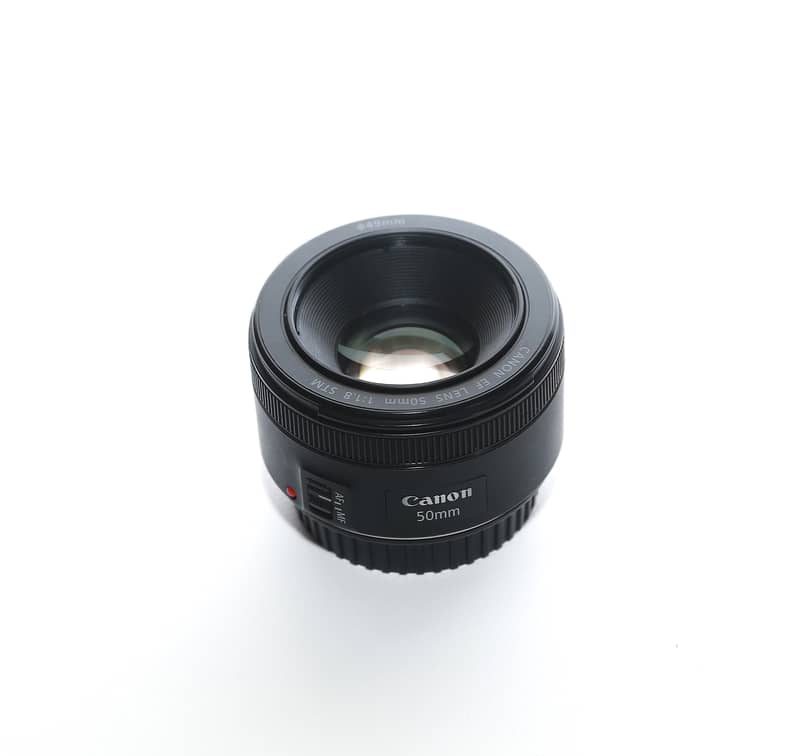 Canon STM 50 mm lense 3