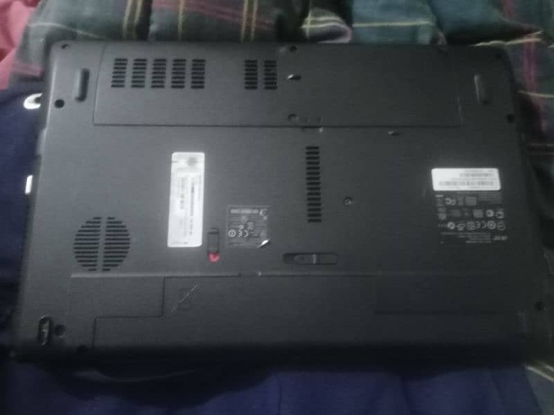 ACER ASPIRE 5733 FOR SALE 2